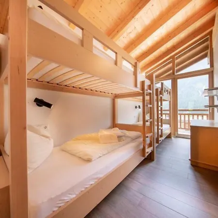 Schoeneben Haus Arnika Feriehus Wald im Pinzgau